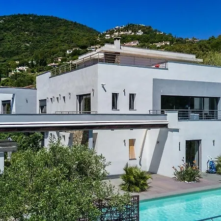 Louancelie 4* كافالير سور مير