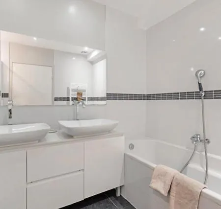 Oda ve Kahvaltı Louancelie Cavalaire-sur-Mer