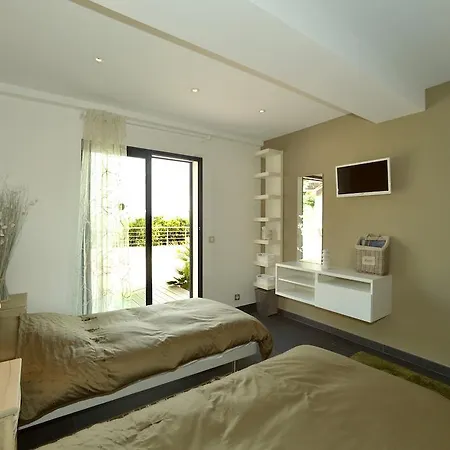 فندق مبيت وإفطار Louancelie كافالير سور مير